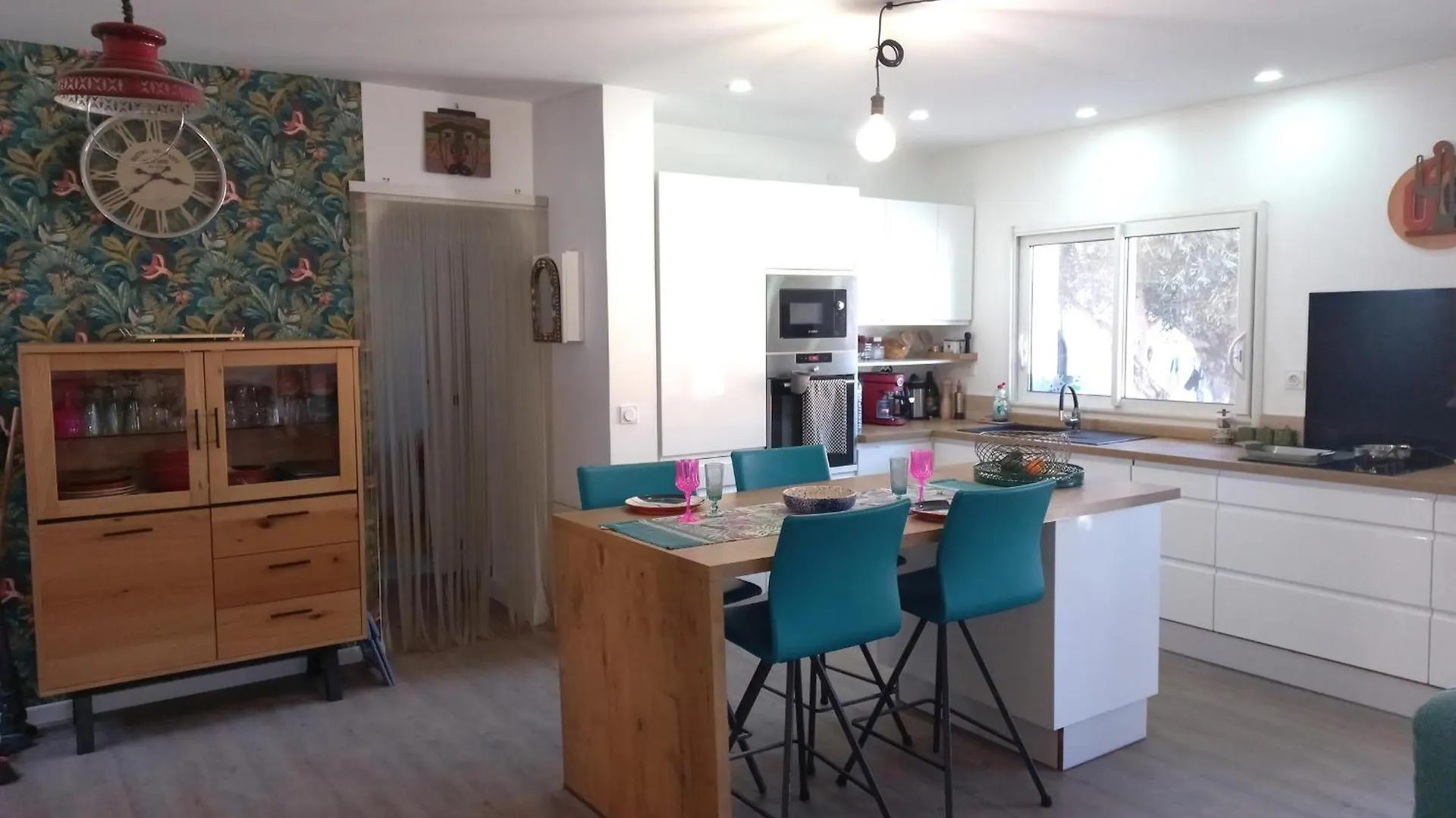 Holiday home Villa Raske- Piscina Privada, Jardin, Barbacoa, Bar, Caseta Infantil, Intimidad, A/A. Wi-Fi. - Es-89-102 Sant Pere Pescador